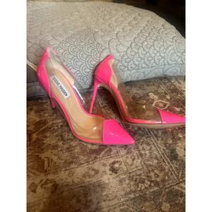 Pink Steve Madden Pump